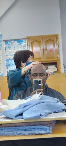Vin's Beauty Salon - Thumbnail