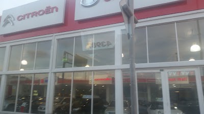Photos of DERCOCENTER CALLE 13