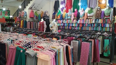 Photos of D'la Vonex's