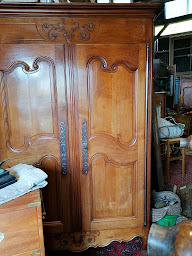 Photo n°4 de Antiquaire Roland Dodin Au Bout Du Monde à Pléneuf-Val-André (Magasin de vêtements vintage)