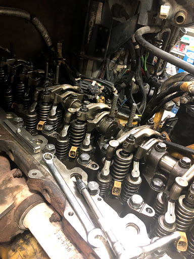 Tractor, Truck & Auto Repair - Thumbnail