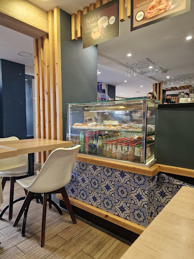 A Tasca Portuguese restaurante/ Tapas and wine bar - Thumbnail