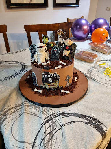 Naty's Cake Shop - Thumbnail