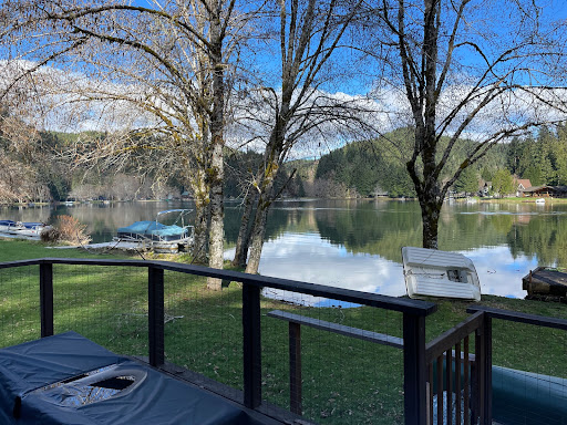 Fishhawk Lake Real Estate - Gayle Rich-Boxman REALTOR John L. Scott Market Center - Thumbnail