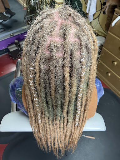 The Beauty, Barber & Tattoo Parlor, LLC - Thumbnail