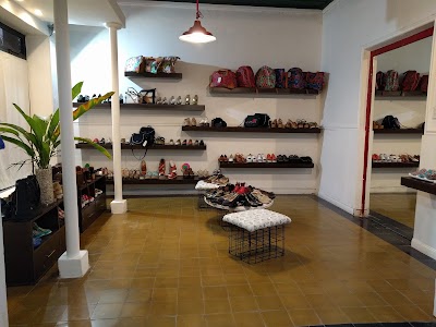 Photos of El Almac&eacute;n de Zapatos