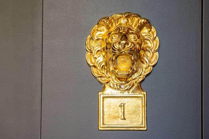 Grand Hôtel du Lion D'Or by null