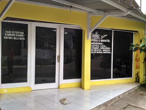 Niki Salon, Author: Rahmawan Puspawijaya