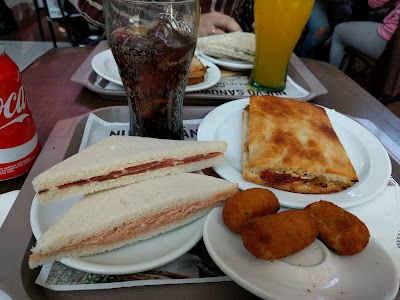 restaurant
