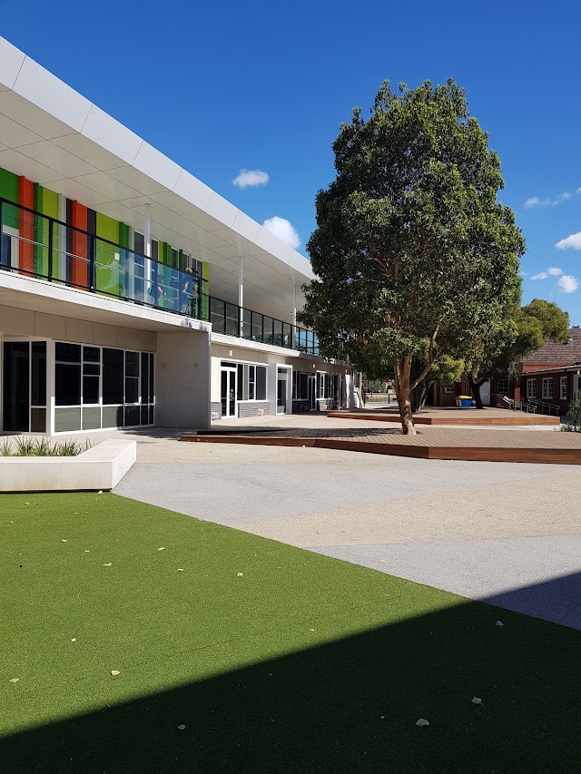 South Melbourne Park Primary School