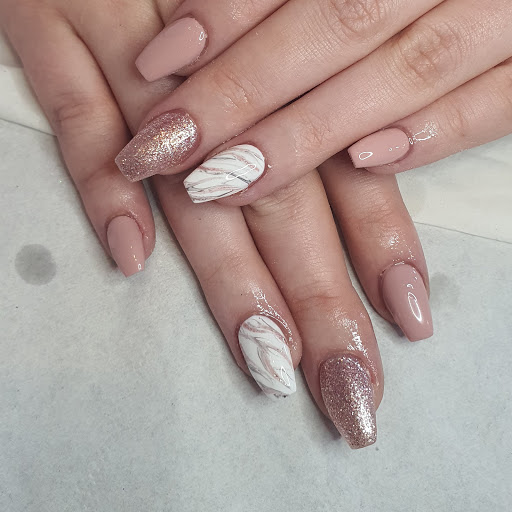 Flawless Nails and Beauty