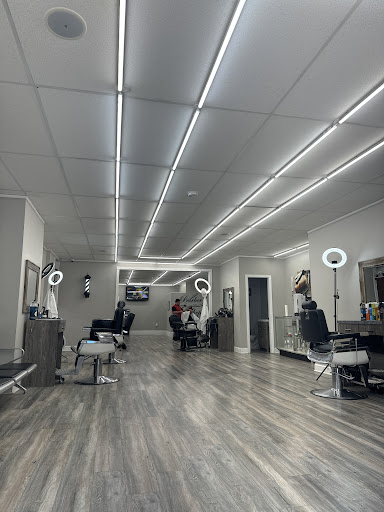 Uptown Cutz & Stylez