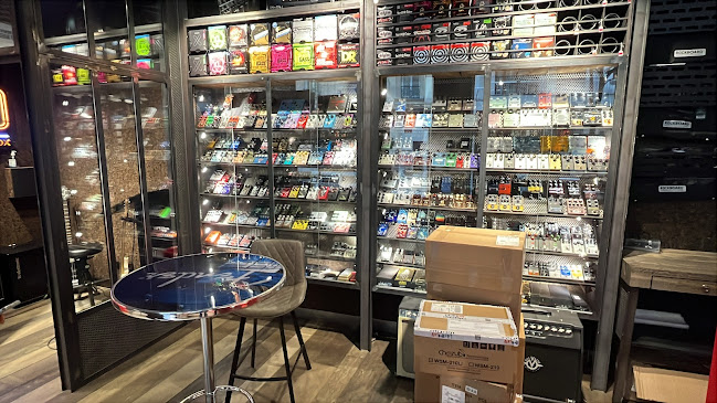 Avis sur Guitar Legend à Paris - Magasin