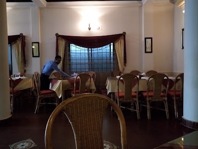 Photos of Hotel Highway Inn