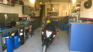 Photo n°3 de JBF MOTOS à Poisy (Atelier de réparation pour motos)