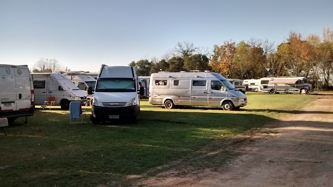 Camping Rancho Móvil Club La Plata, Author: Santiago Scolari