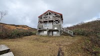 金明水避難小屋