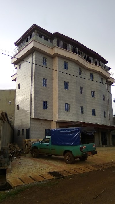 Photos of Mbatkam Palace