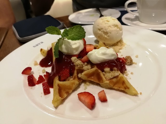 SAVA Dining Room , 6 Fl. Helix Emquartier