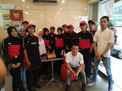 photo of Pizza Hut Delivery - PHD Indonesia