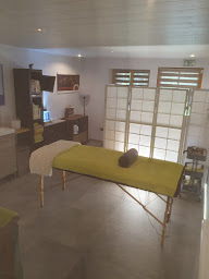 Photo n°20 de Jardins D'Olivier - Irrigation du Côlon - Jeûne - Massages à Malbouhans (Centre de formation)