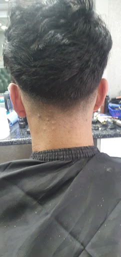 Haji's Hair Cutting Shop - Thumbnail