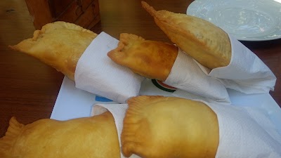 Photos of Empanadas Mirella de Queso Huentelauquen