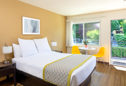 Park Lane Suites and Inn - Thumbnail
