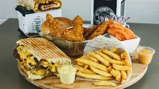 Photo 1 - Class Food