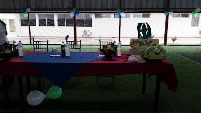 Photos of AUCA CENTRAL