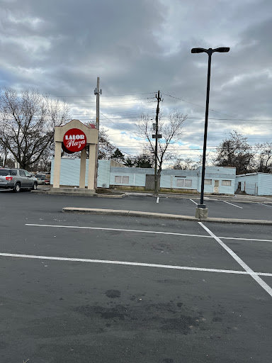 Lalor Plaza
