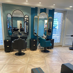 Photo n°4 de Franck Provost - Coiffeur Meudon à Meudon (Magasin de cosmétiques)