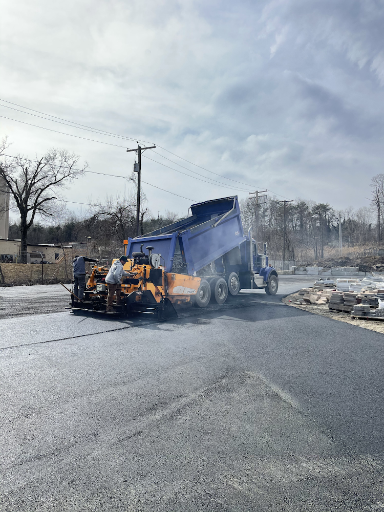 Premier Paving - Residential & Commercial Paving Company photo 2