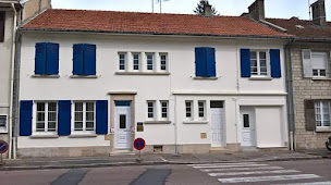 Photo n°5 de Guerry Christian ARTISAN PEINTRE à Rives Dervoises (Peintre en bâtiment)