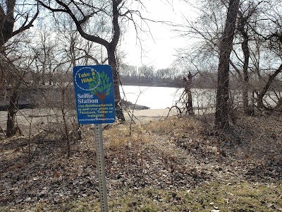 Missouri Riverfront Trail Trailhead