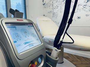 Photo n°6 de Docteurs Vuillaume & Herbelin - centre laser et esthétique Besançon à Besançon (Médecin)