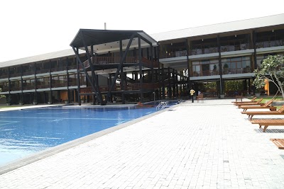 Photos of Minn Gee Resort & Spa
