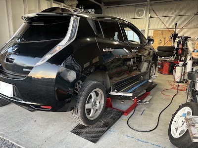 うめざわタイヤ