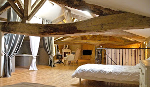 Photo n°33 de Moulin De Rioupassat chambres d'hôtes de charme à Rauzan (Chambre d'hôtes)