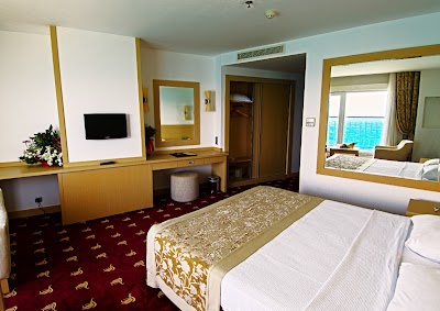 Photos of Lamos Hotel & Convention Center