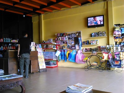Photos of Pede Car Wash & Cafe