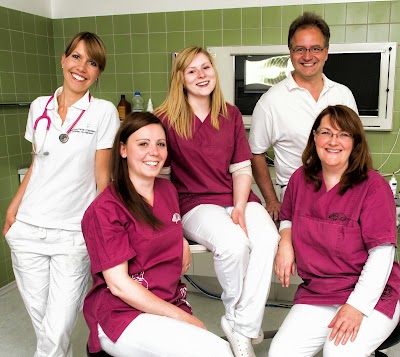 Photos of Dr. Christian von H&auml;nisch veterinarian