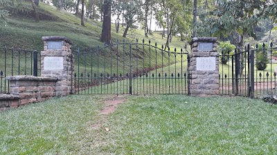 Photos of Commonwealth War Graves Commission Kandy Cemetary
