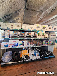 Photo n°4 de PassionKoï28 à Authon-du-Perche (Magasin)