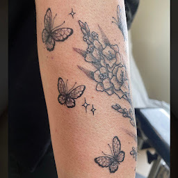 Photo n°13 de Kaeshii Tattoo à Champtocé-sur-Loire (Tatoueur)