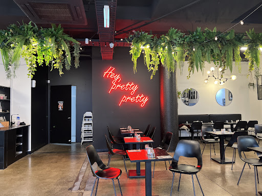 The Spade Melbourne Gallery - Australia