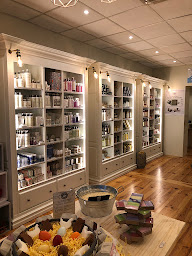 Photo n°4 de La Maison du Savon de Marseille Bayonne - D'Un Sud à l'Autre à Bayonne (Magasin de cosmétiques)