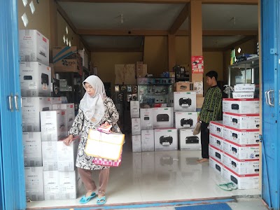 Photos of Adi Computer Rantau