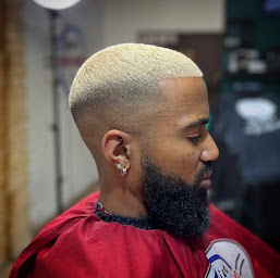 Photo n°13 de AMIN FRESH BARBER - Annonay - Coiffeur & Barbier à Annonay (Magasin d'articles de coiffure pour hommes)