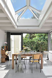 Photo n°33 de Vie & Véranda à Saint-Bonnet-de-Mure (Constructeur de kiosques/pavillons de jardin)